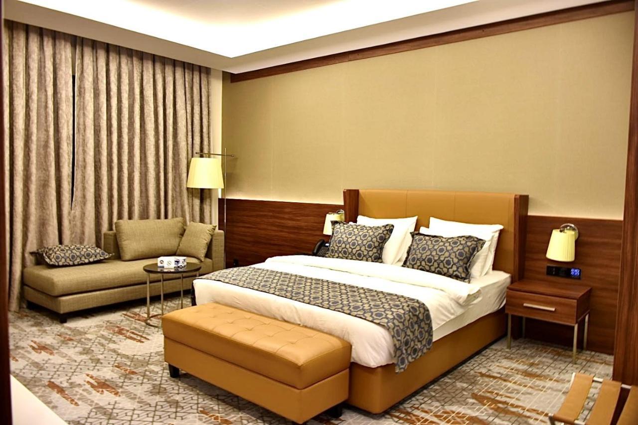Royal Vista Hotel ‘Ibrī Zewnętrze zdjęcie