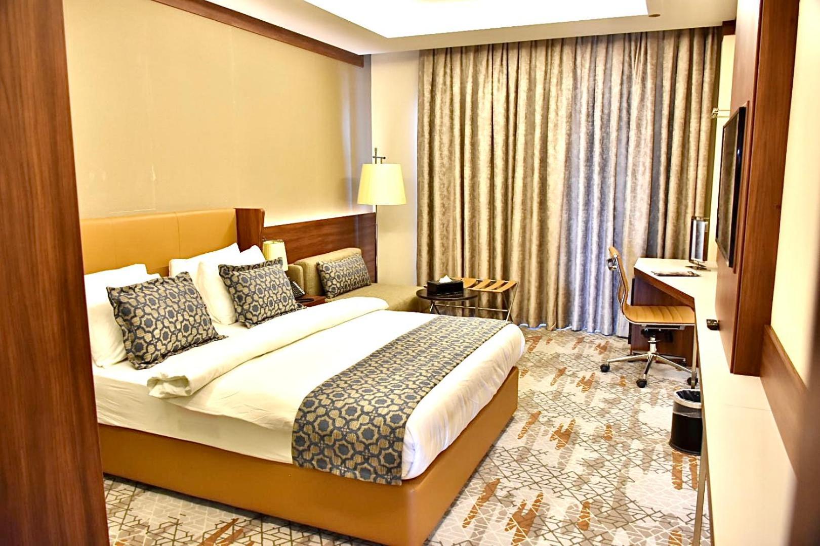 Royal Vista Hotel ‘Ibrī Zewnętrze zdjęcie