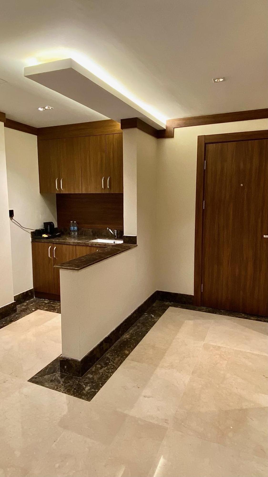 Royal Vista Hotel ‘Ibrī Zewnętrze zdjęcie